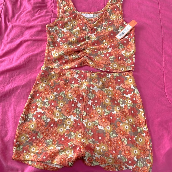 Colsie Tops - Athletic matching shorts and crop top set, floral size Medium